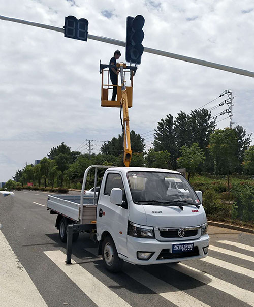 車載吊機